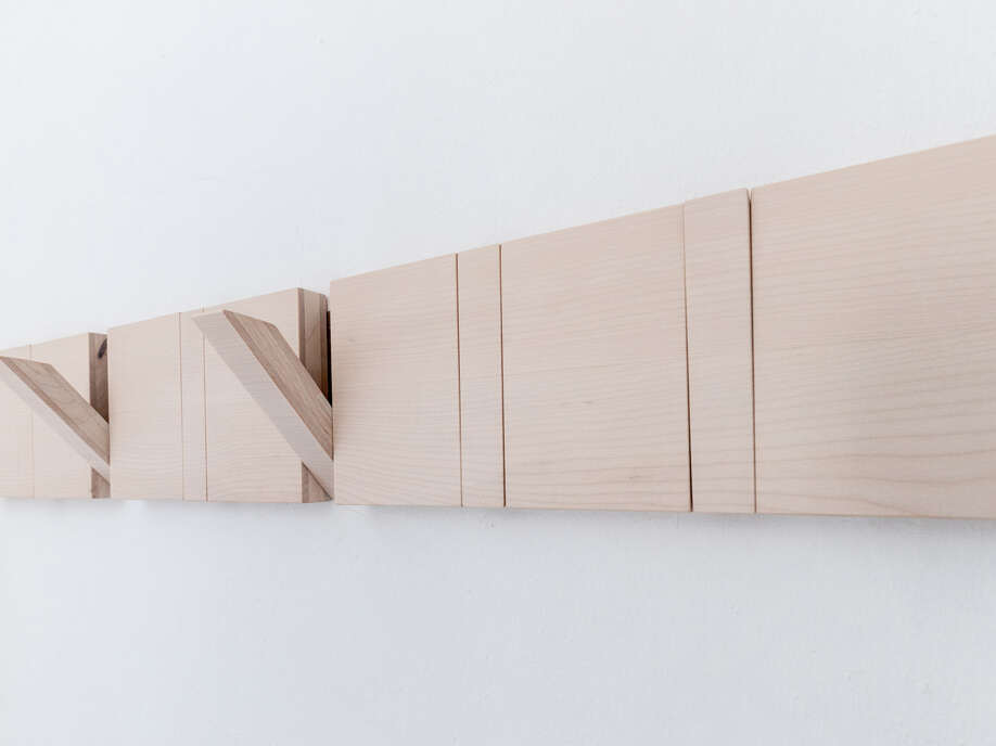 Foto einer kreativen Garderobe.