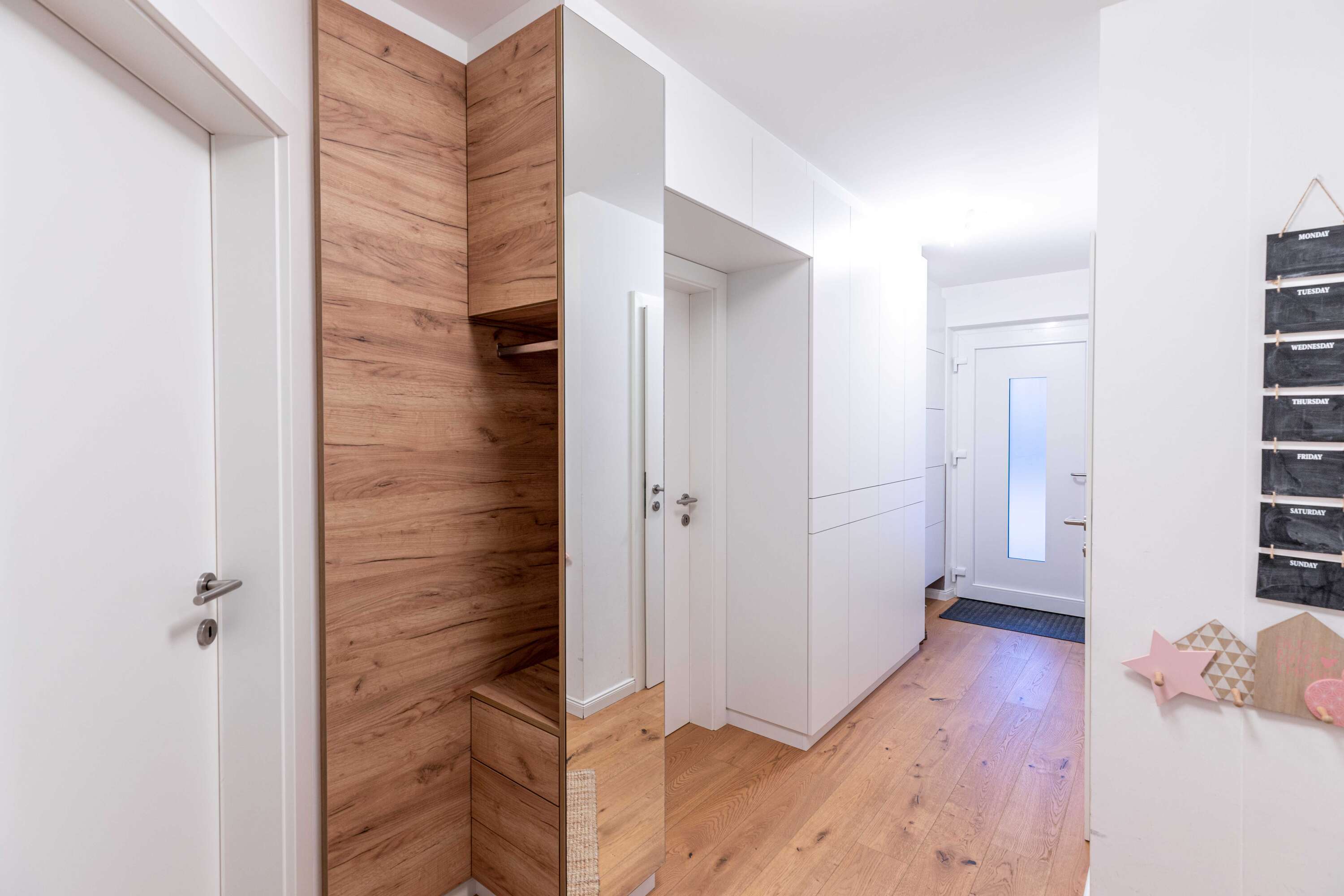 Lesky modernes Vorzimmer